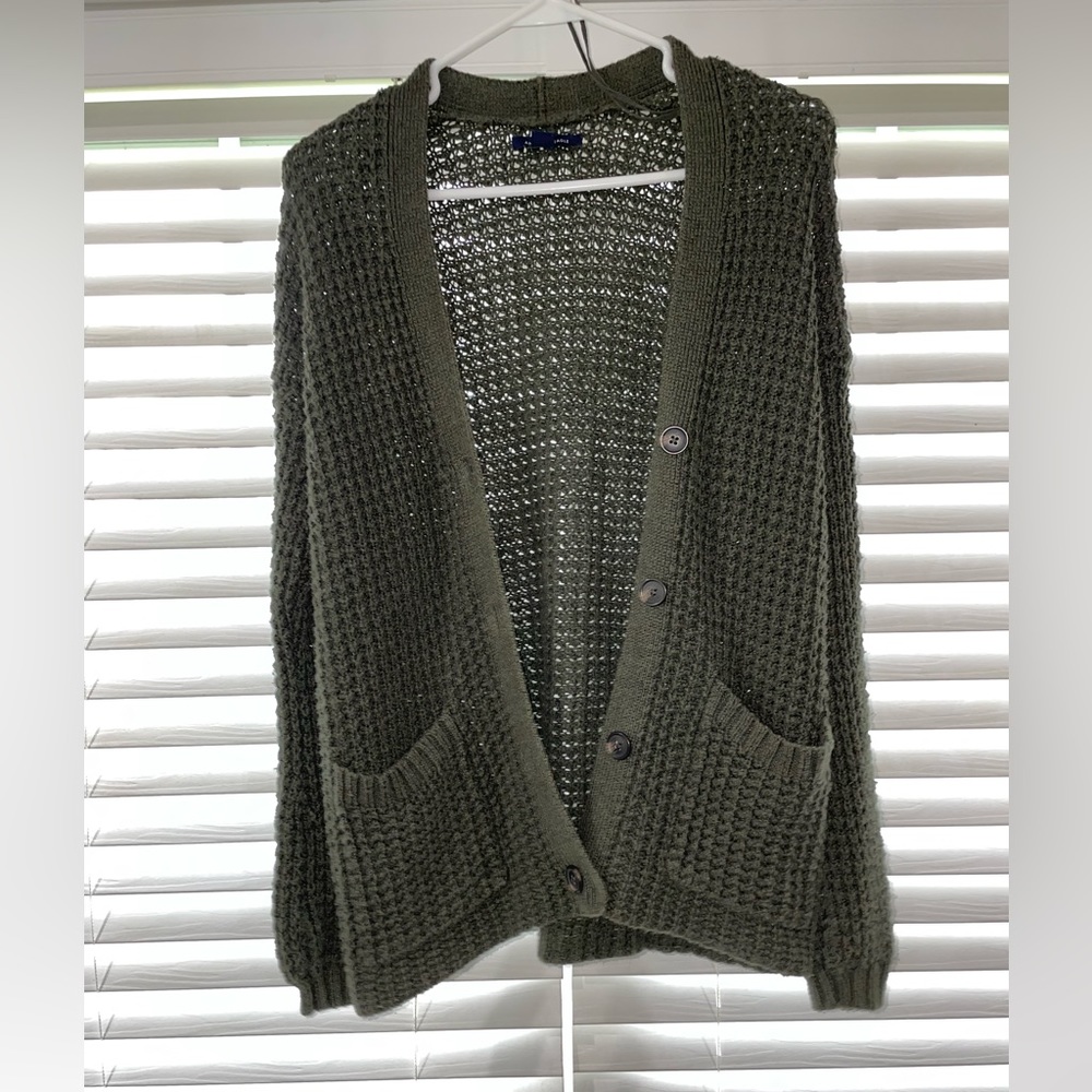 American Eagle Oversized Cardigan. Size X-Small.